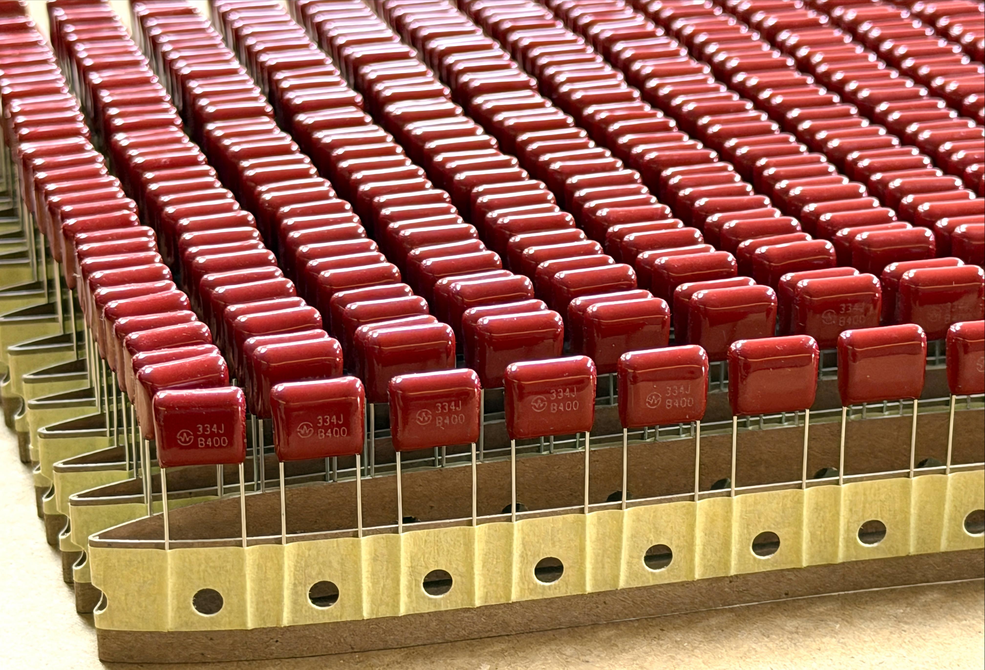 บทบาทและการเลือกตัวเก็บประจุ CBB ในวงจร